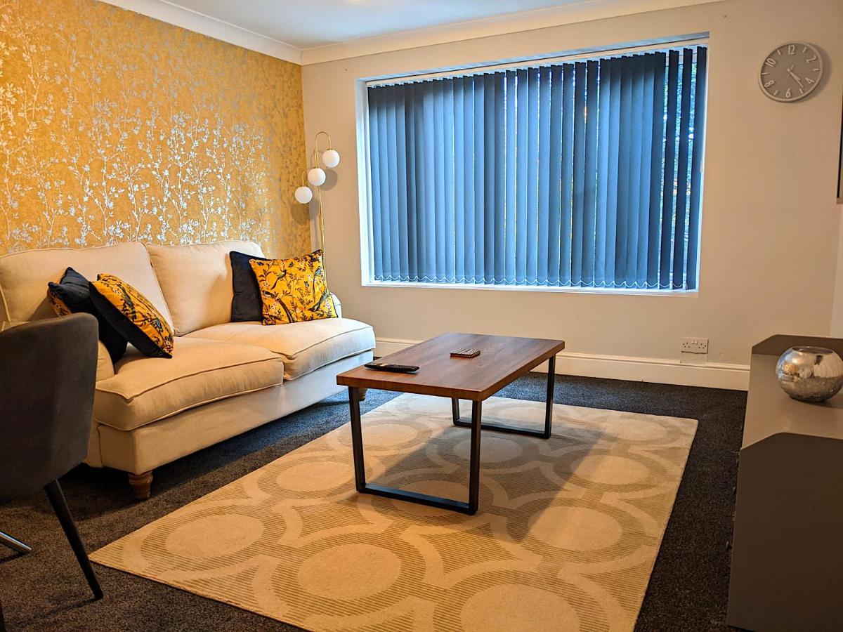 Racecourse Apartment Донкастър Екстериор снимка